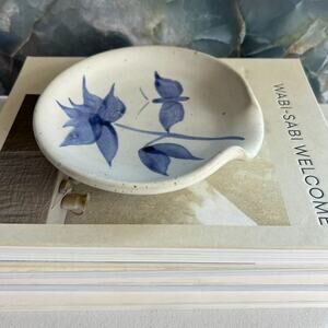 Handmade Art Pottery Ceramic Spoon Rest Plate 5.75" Hand Painted Blue Flowers